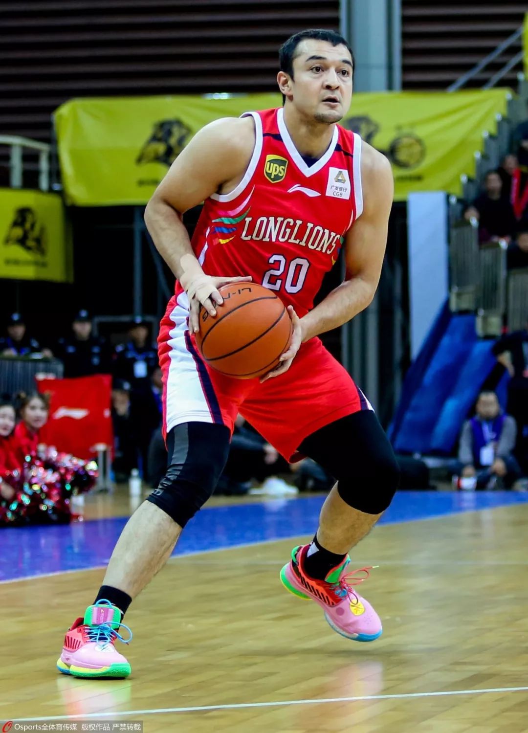 欧篮联赛程吃紧;广州队加时末段外线爆发;目标明确;赛季目标并未改变的简单介绍-爱游戏平台